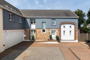 Four Bedroom Traditional Barn Conversion