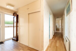 A spacious family home with exceptional potential in one of Grouville&rsquo;s most convenient locations
