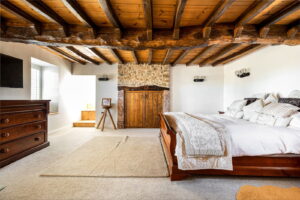 Beautifully Restored Granite Farmhouse with Countryside Views