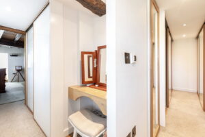 Beautifully Restored Granite Farmhouse with Countryside Views