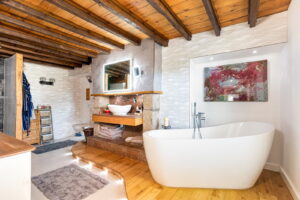Beautifully Restored Granite Farmhouse with Countryside Views