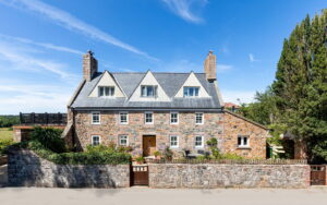 Beautifully Restored Granite Farmhouse with Countryside Views