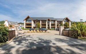 Modern Two-Bedroom Ground Floor Apartment in Gorey Village