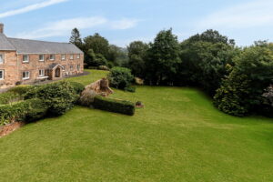 GRANITE FARMHOUSE IN SUPERB COUNTRYSIDE SETTING FOR MODERNISATION