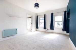 Third Floor One-Bedroom Apartment
