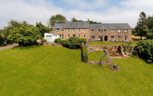 GRANITE FARMHOUSE IN SUPERB COUNTRYSIDE SETTING FOR MODERNISATION