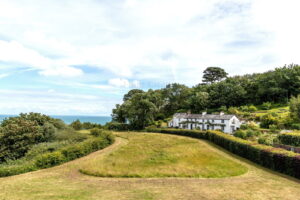 Idyllic Two Bedroom Cottage With Sea Views