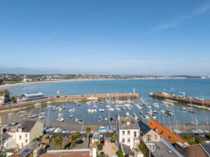 A Stunning Fully Furnished Executive Home with Spectacular Views In St Aubin