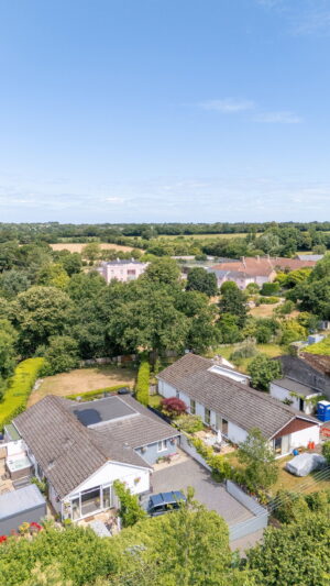 Versatile Detached Bungalow Home with Two Bedroom Annexe