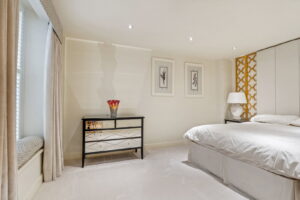 A Stunning Fully Furnished Executive Home with Spectacular Views In St Aubin
