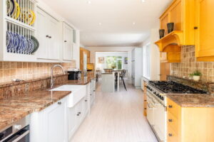 Immaculate Home In Prime Location With Direct Access To The Railway Walk