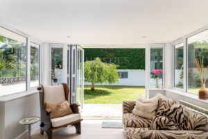 Immaculate Home In Prime Location With Direct Access To The Railway Walk