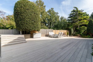 Immaculate Home In Prime Location With Direct Access To The Railway Walk