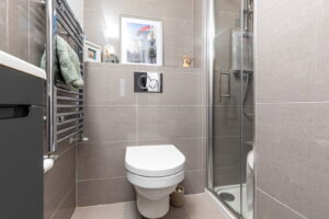 Three-Bedroom Granite Home with Garage & Garden – Rural St Helier