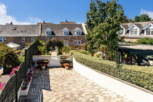 Three-Bedroom Granite Home with Garage & Garden – Rural St Helier