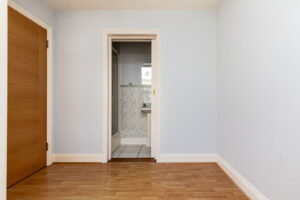 Two Bedroom, Two Bathroom Terraced House with Garage and Garden