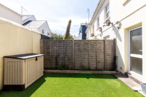 Two Bedroom, Two Bathroom Terraced House with Garage and Garden