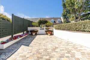 Three-Bedroom Granite Home with Garage & Garden – Rural St Helier