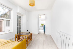 Detached One Bedroom Town Cottage With Garden