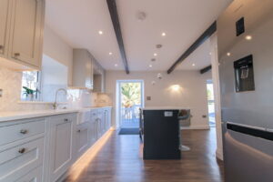 Detached family home with swimming pool