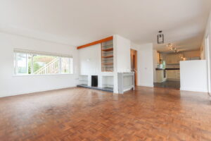 Detached home close to Le Moye Golf Course