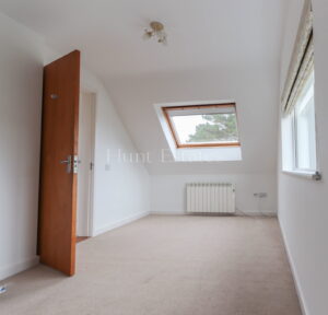 Detached home close to Le Moye Golf Course