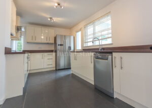 Detached home close to Le Moye Golf Course