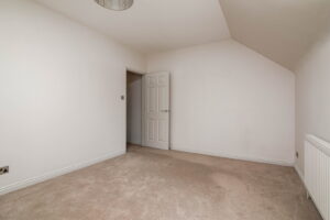 Three Bedroom, Two Bathroom Granite Cottage In A Delightful Hamlet Setting