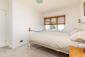 Five Bedroom, Semi Detached House With South Facing Garden, Just 150m From The Beach