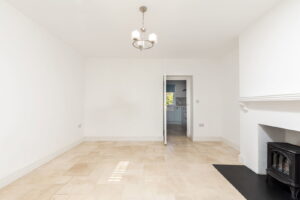 Terraced 3 bedroom, two bathroom Victorian cottage with parking in Gorey Village