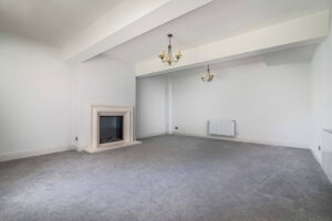 Three Bedroom, Two Bathroom Granite Cottage In A Delightful Hamlet Setting