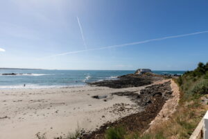 Three Bedroom Cottage with Uninterrupted Views of St Ouen's Bay