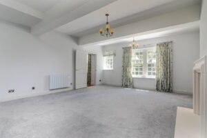 Three Bedroom, Two Bathroom Granite Cottage In A Delightful Hamlet Setting