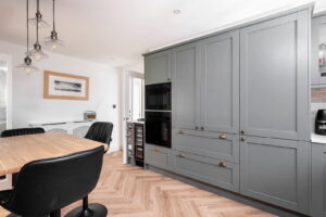 Five Bedroom, Semi Detached House With South Facing Garden, Just 150m From The Beach
