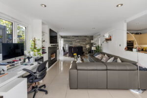 Versatile Detached Bungalow Home with Two Bedroom Annexe