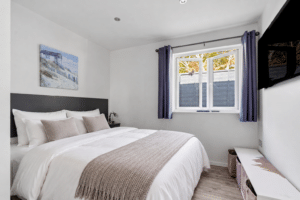 Versatile Detached Bungalow Home with Two Bedroom Annexe