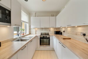 Two-Bedroom Terraced Cottage in a Rural St Lawrence Location