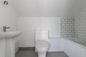 Newly Renovated Two-Bedroom Cottage With Private Outdoor Space