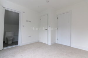 Newly Renovated Two-Bedroom Cottage With Private Outdoor Space