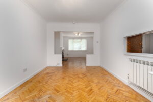 Five-Bedroom Family Home with Large West Facing Garden