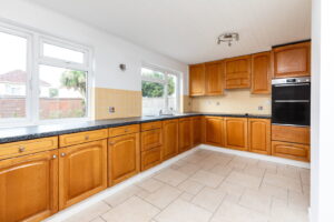 Five-Bedroom Family Home with Large West Facing Garden