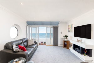Luxury Two-Bedroom Apartment with Private Beach Access&nbsp;