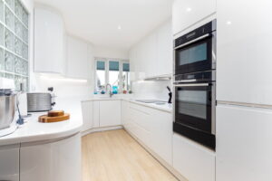 Luxury Two-Bedroom Apartment with Private Beach Access&nbsp;