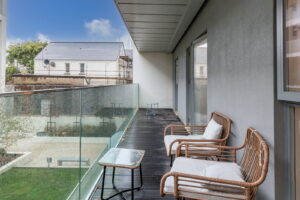 Modern two bedroom. two bathroom Metropol apartment with balcony & parking