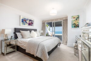 Luxury Two-Bedroom Apartment with Private Beach Access&nbsp;