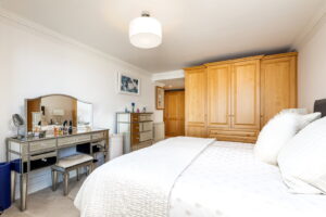 Luxury Two-Bedroom Apartment with Private Beach Access&nbsp;