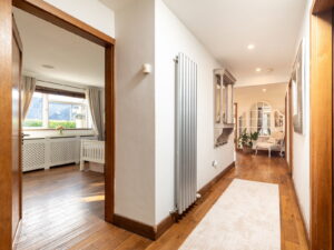 Spacious detached four bedroom, two bathroom bungalow in a quiet St Lawrence setting