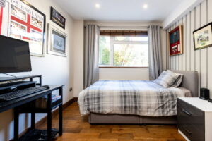 Spacious detached four bedroom, two bathroom bungalow in a quiet St Lawrence setting