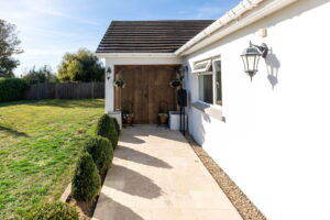 Spacious detached four bedroom, two bathroom bungalow in a quiet St Lawrence setting