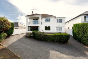 Rare St Aubin Opportunity &ndash; Exceptional Plot, Sea Views & Great Potential